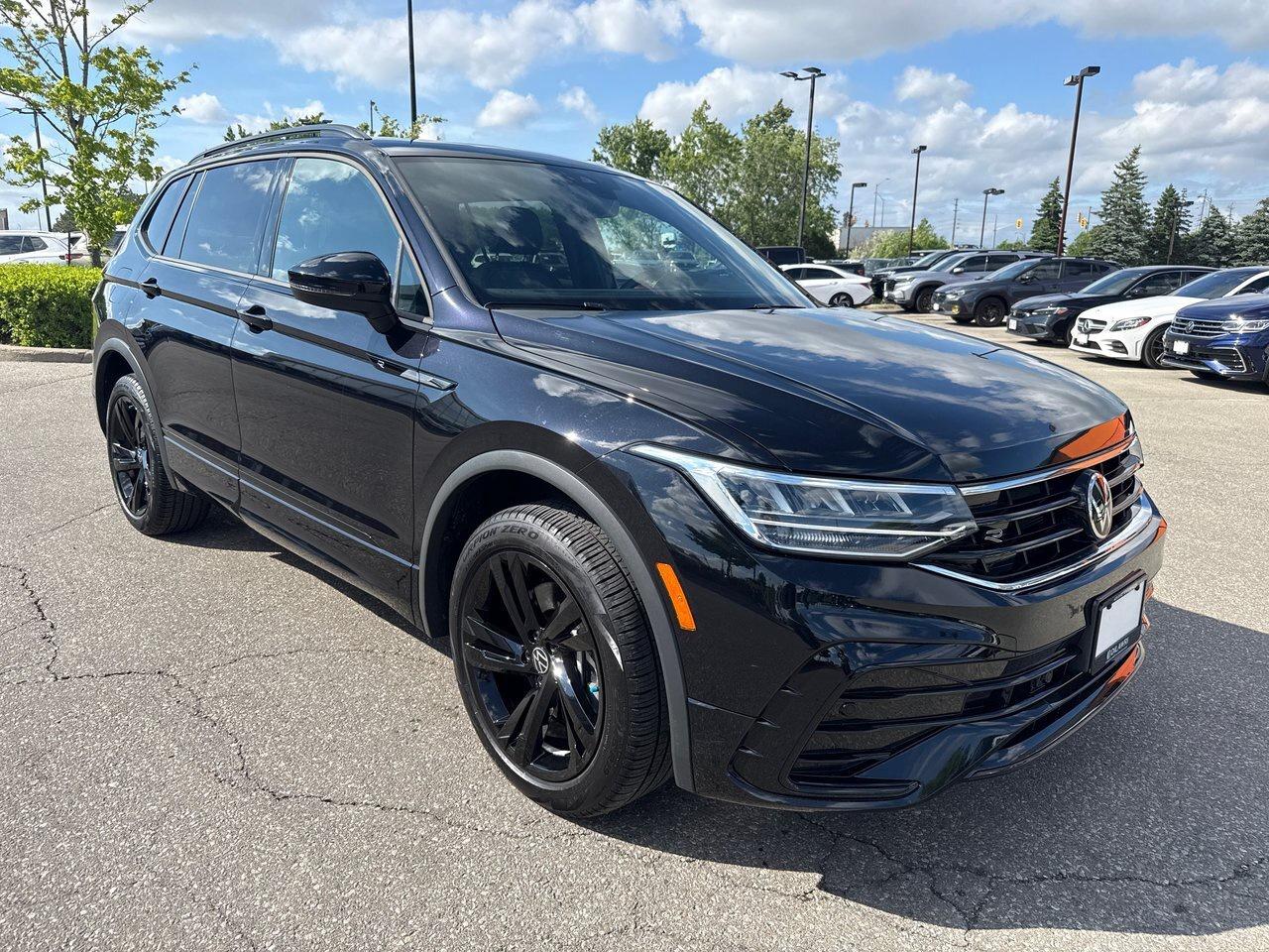 2023 Volkswagen Tiguan Comfortline R-Line Black 2.0T 8sp at w/Tip 4M Remo Photo