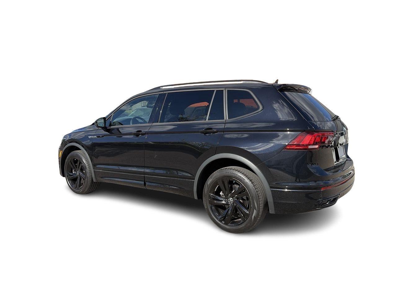 2023 Volkswagen Tiguan Comfortline R-Line Black 2.0T 8sp at w/Tip 4M Remo Photo