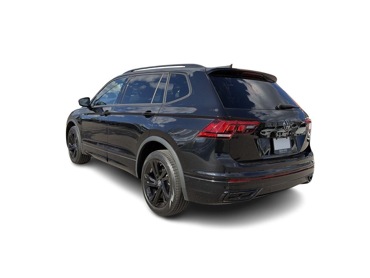 2023 Volkswagen Tiguan Comfortline R-Line Black 2.0T 8sp at w/Tip 4M Remo Photo