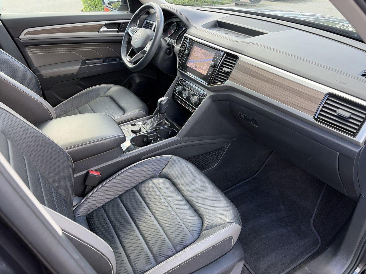 2021 Volkswagen Atlas Highline 3.6L 8sp at w/Tip 4MOTION (2) Remote Star Photo