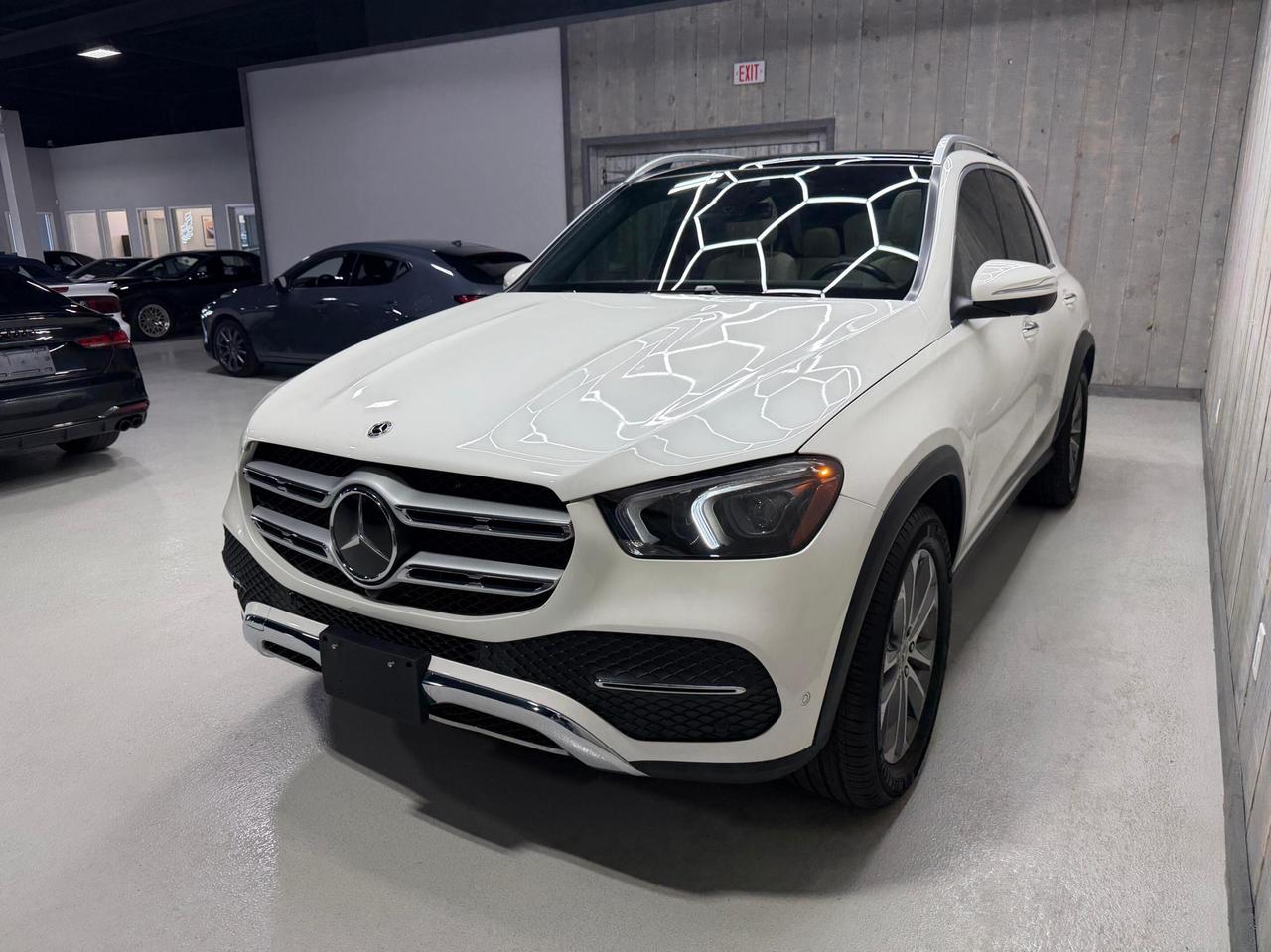 2023 Mercedes-Benz GLE-Class GLE 450 4MATIC  EXCLUSIVE INTELLIGENT DRIVE Photo