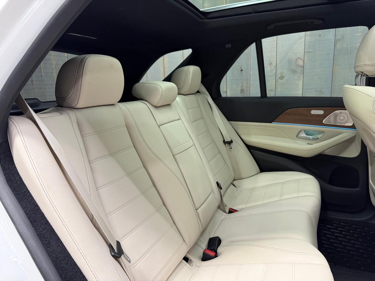 2023 Mercedes-Benz GLE-Class GLE 450 4MATIC  EXCLUSIVE INTELLIGENT DRIVE Photo