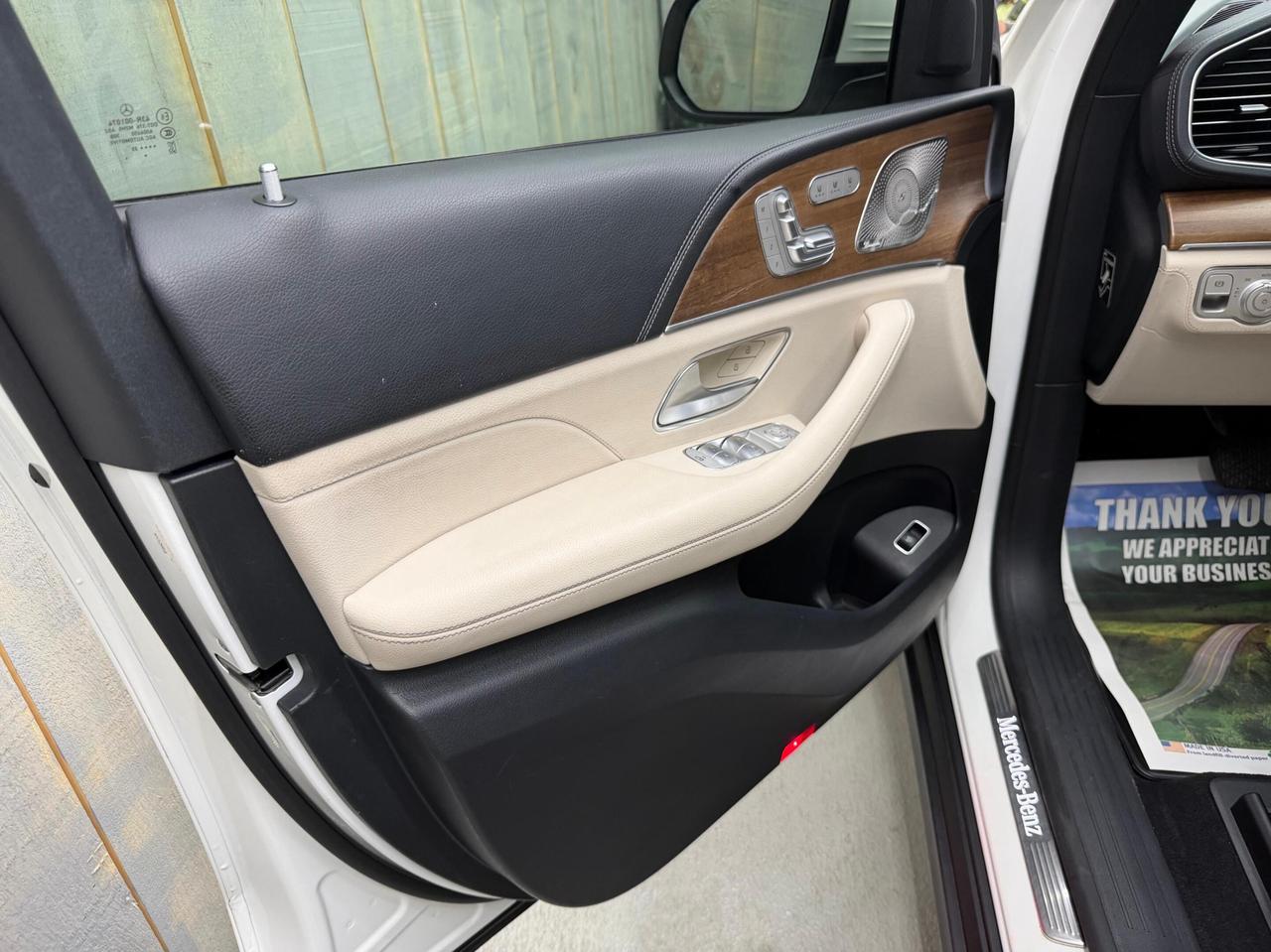 2023 Mercedes-Benz GLE-Class GLE 450 4MATIC  EXCLUSIVE INTELLIGENT DRIVE Photo