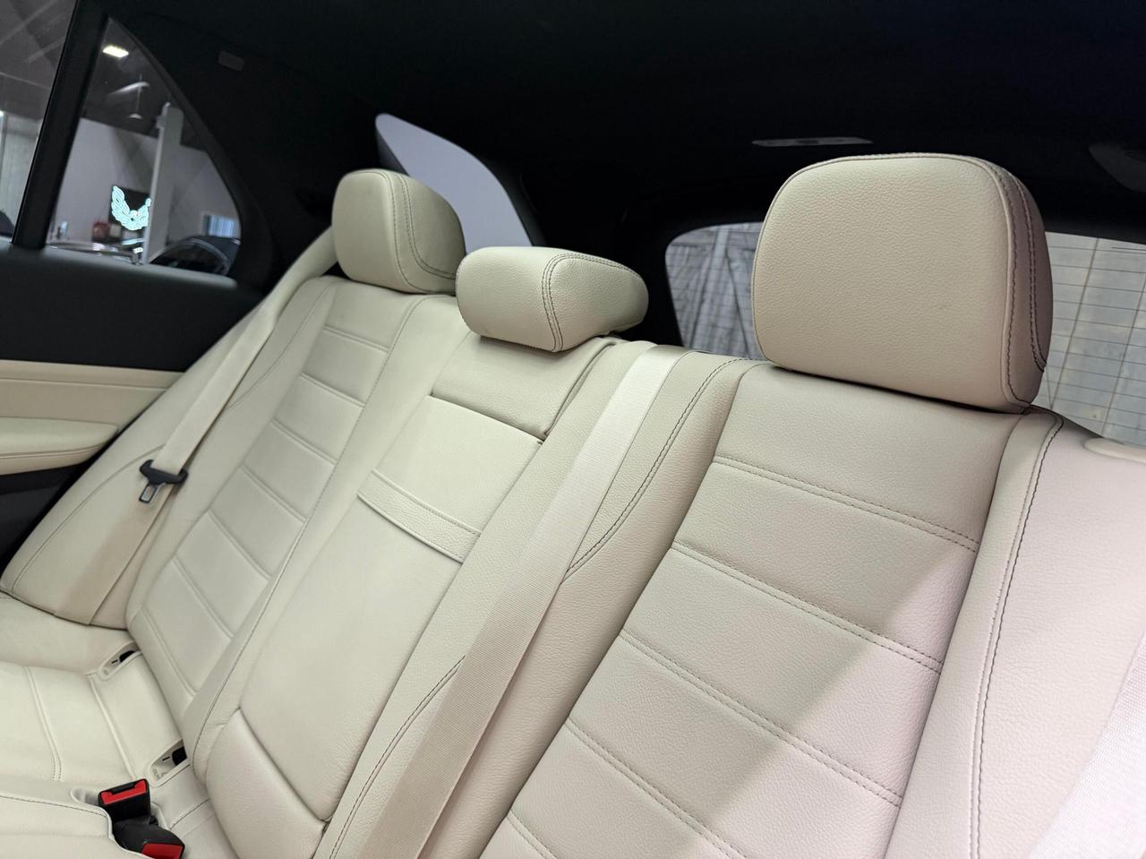 2023 Mercedes-Benz GLE-Class GLE 450 4MATIC  EXCLUSIVE INTELLIGENT DRIVE Photo
