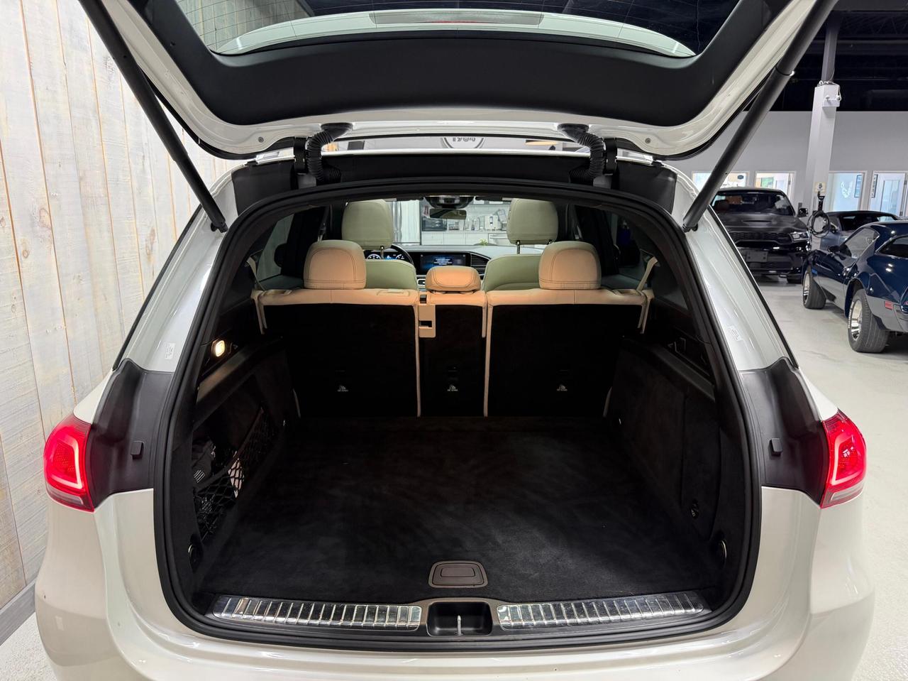 2023 Mercedes-Benz GLE-Class GLE 450 4MATIC  EXCLUSIVE INTELLIGENT DRIVE Photo