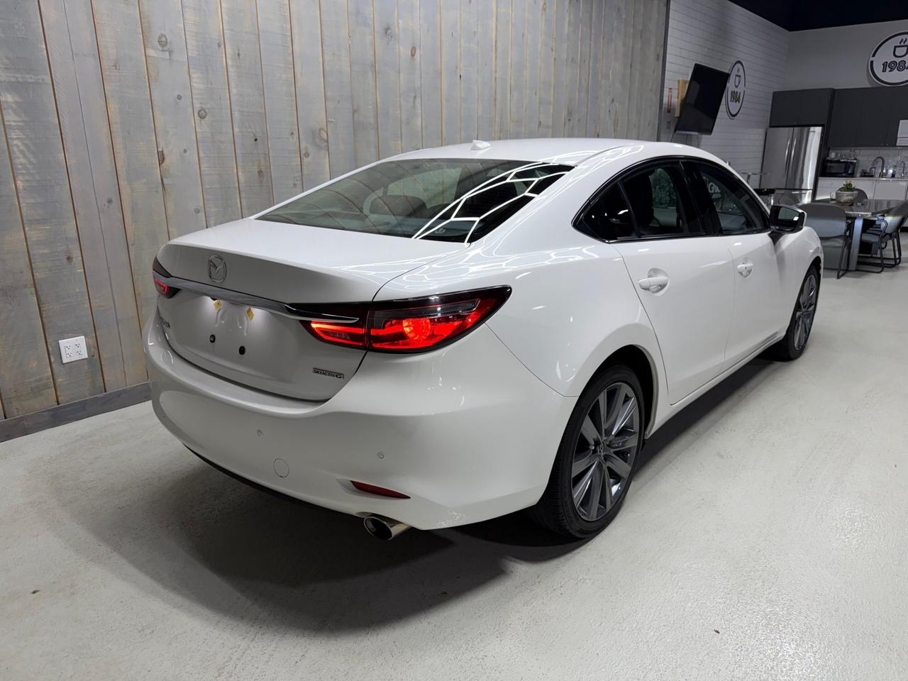 2020 Mazda MAZDA6 GT RESERVE LOW KMS DEALER SERVICED Photo