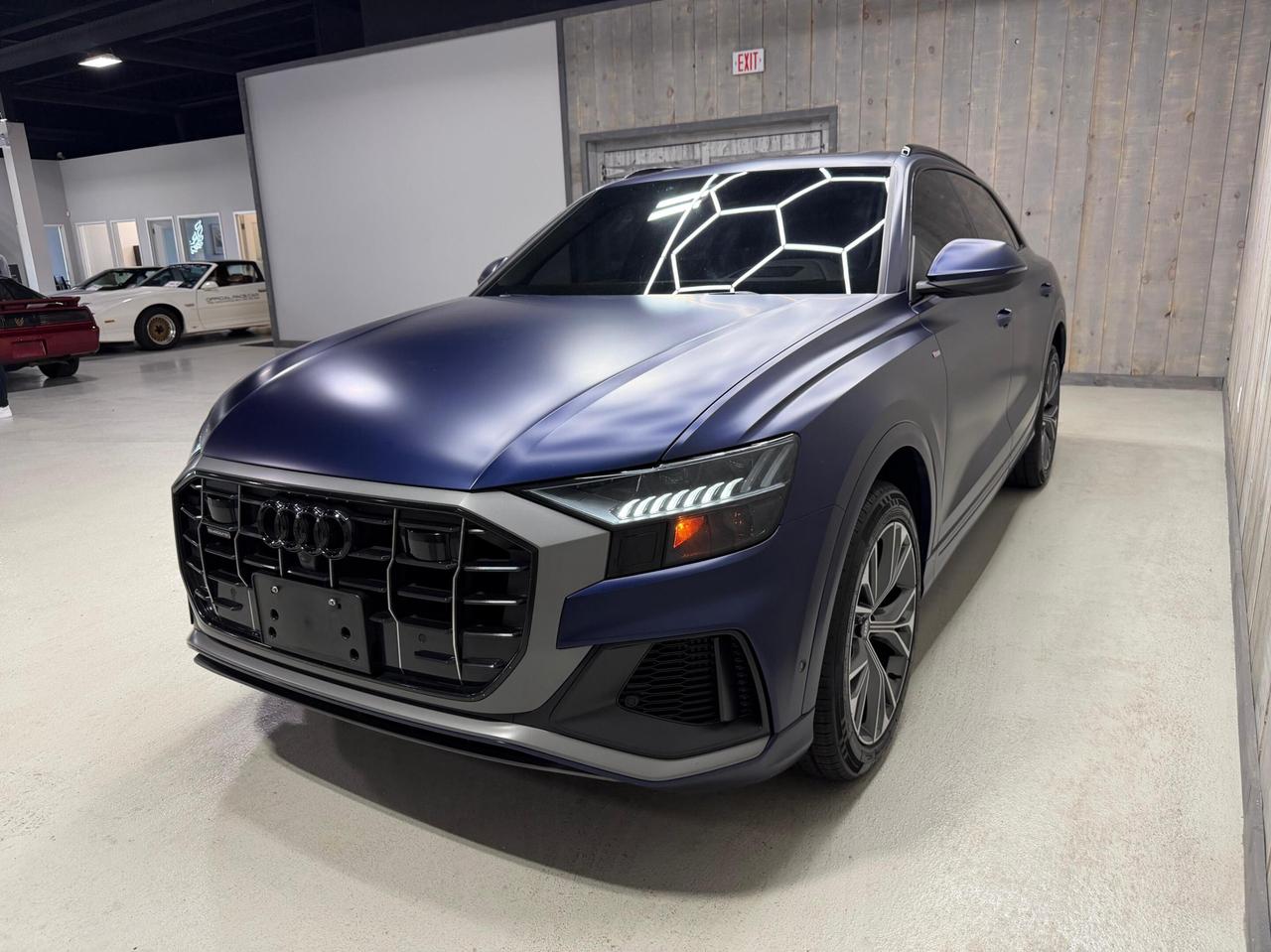2020 Audi Q8 TECHNIK S-LINE BLACK OPTICS FULL PPF Photo2
