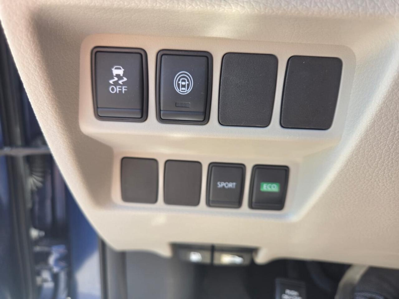 2021 Nissan Qashqai S Photo