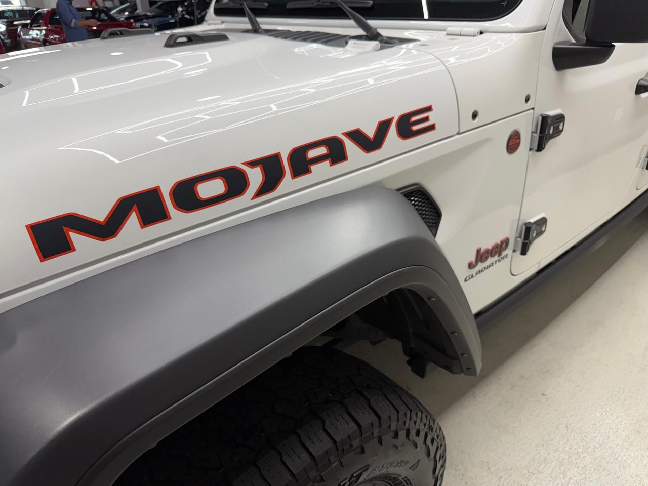 2021 Jeep Gladiator MOJAVE 4x4 TONNEAU COVER NO ACCIDENTS Photo