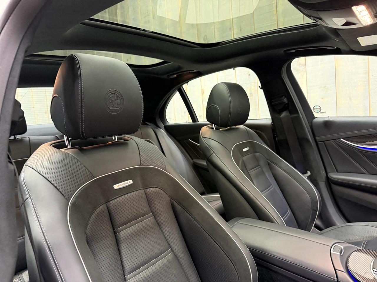 2023 Mercedes-Benz E-Class AMG E 63 S 4MATIC+ LOW KMS CARBON FIBER Photo