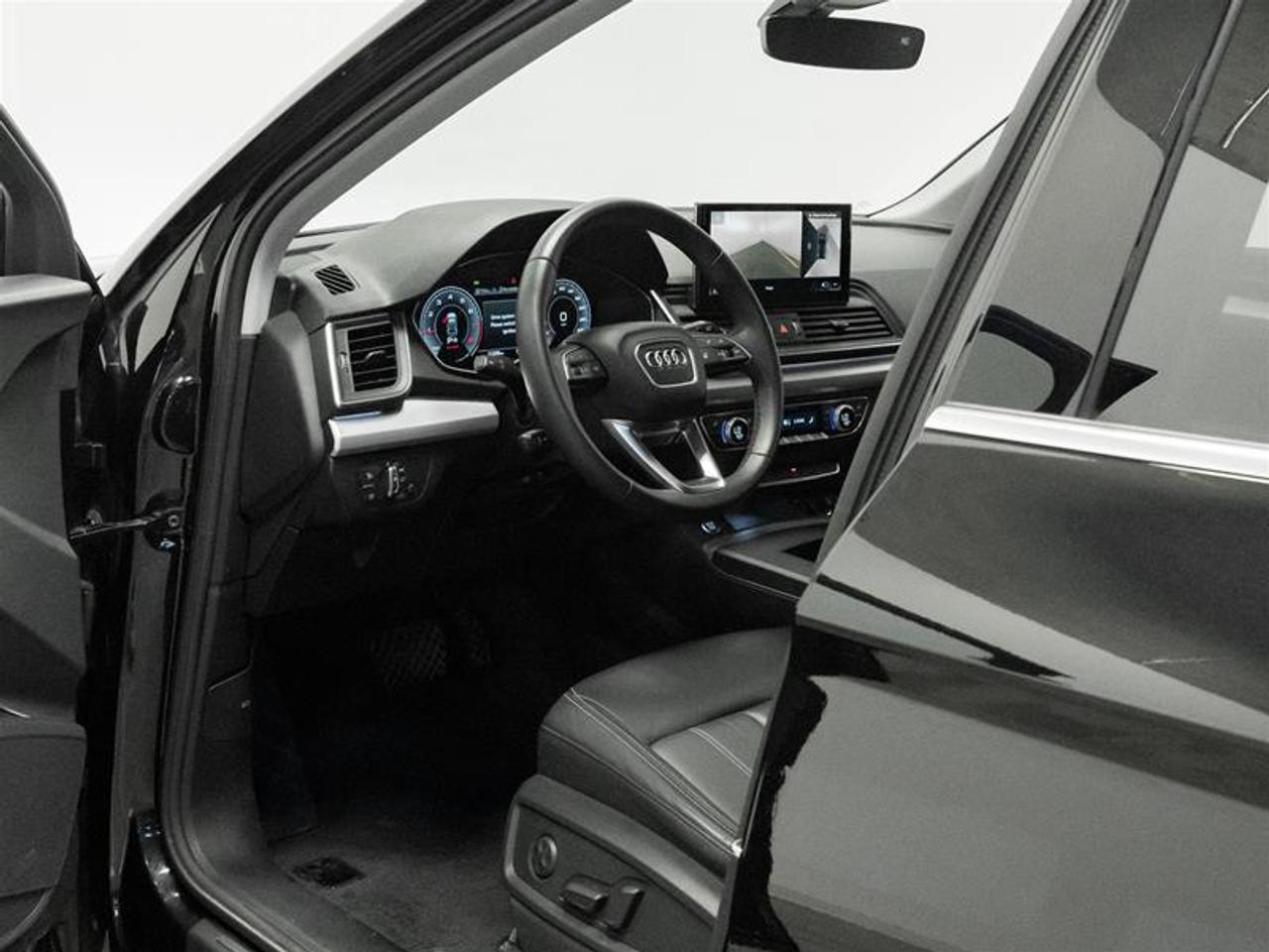 2025 Audi Q5 45 Progressiv 4dr All-Wheel Drive quattro Sport Utility Photo