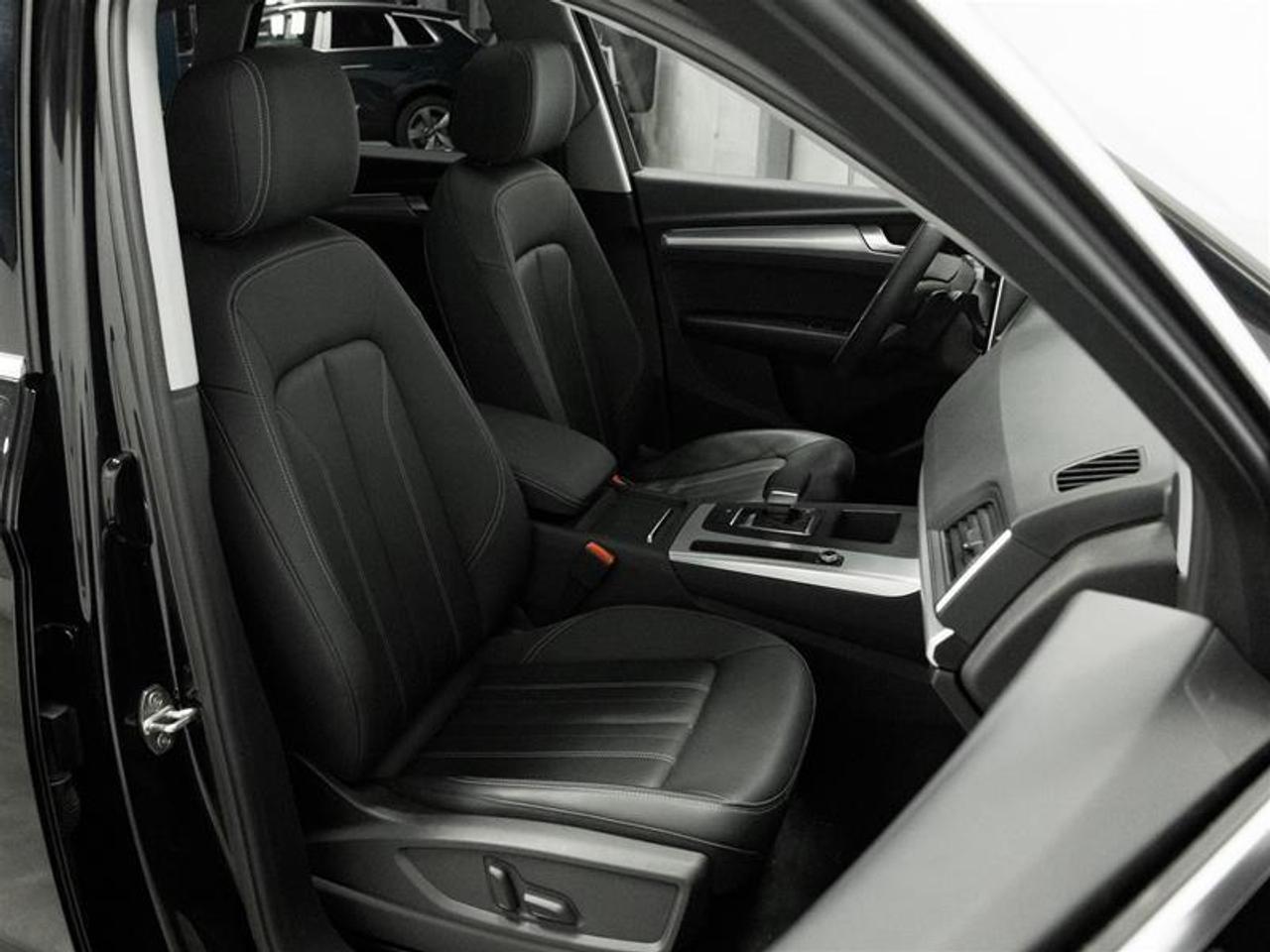 2025 Audi Q5 45 Progressiv 4dr All-Wheel Drive quattro Sport Utility Photo