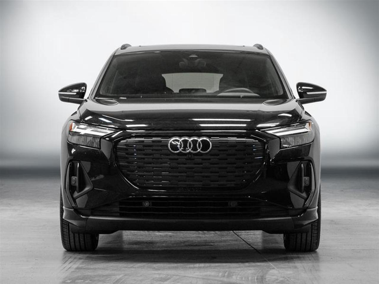 2025 Audi Q4 e-tron 55 4dr All-Wheel Drive quattro Sport Utility Photo