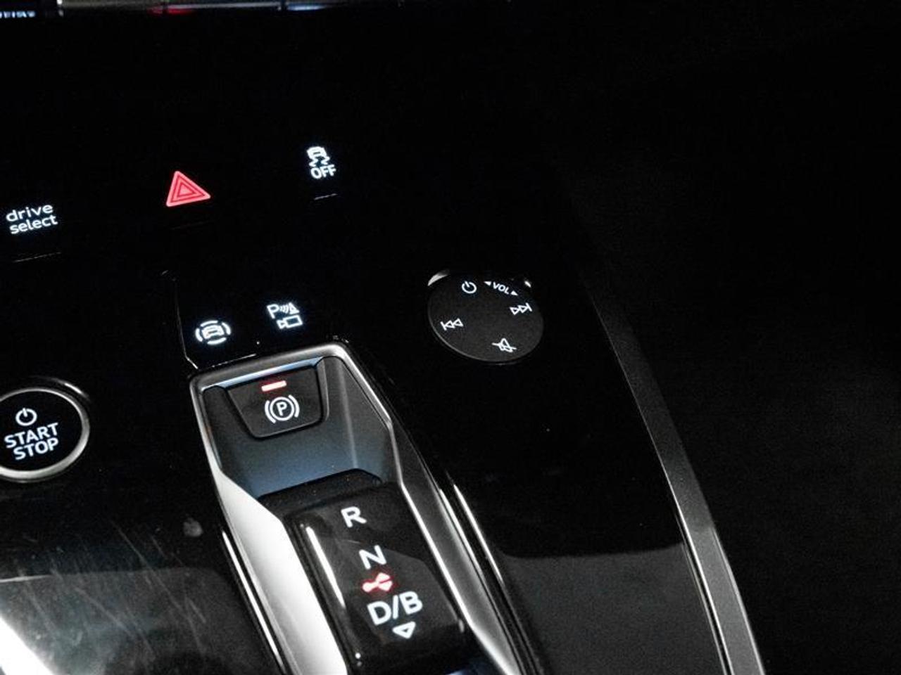 2025 Audi Q4 e-tron 55 4dr All-Wheel Drive quattro Sport Utility Photo