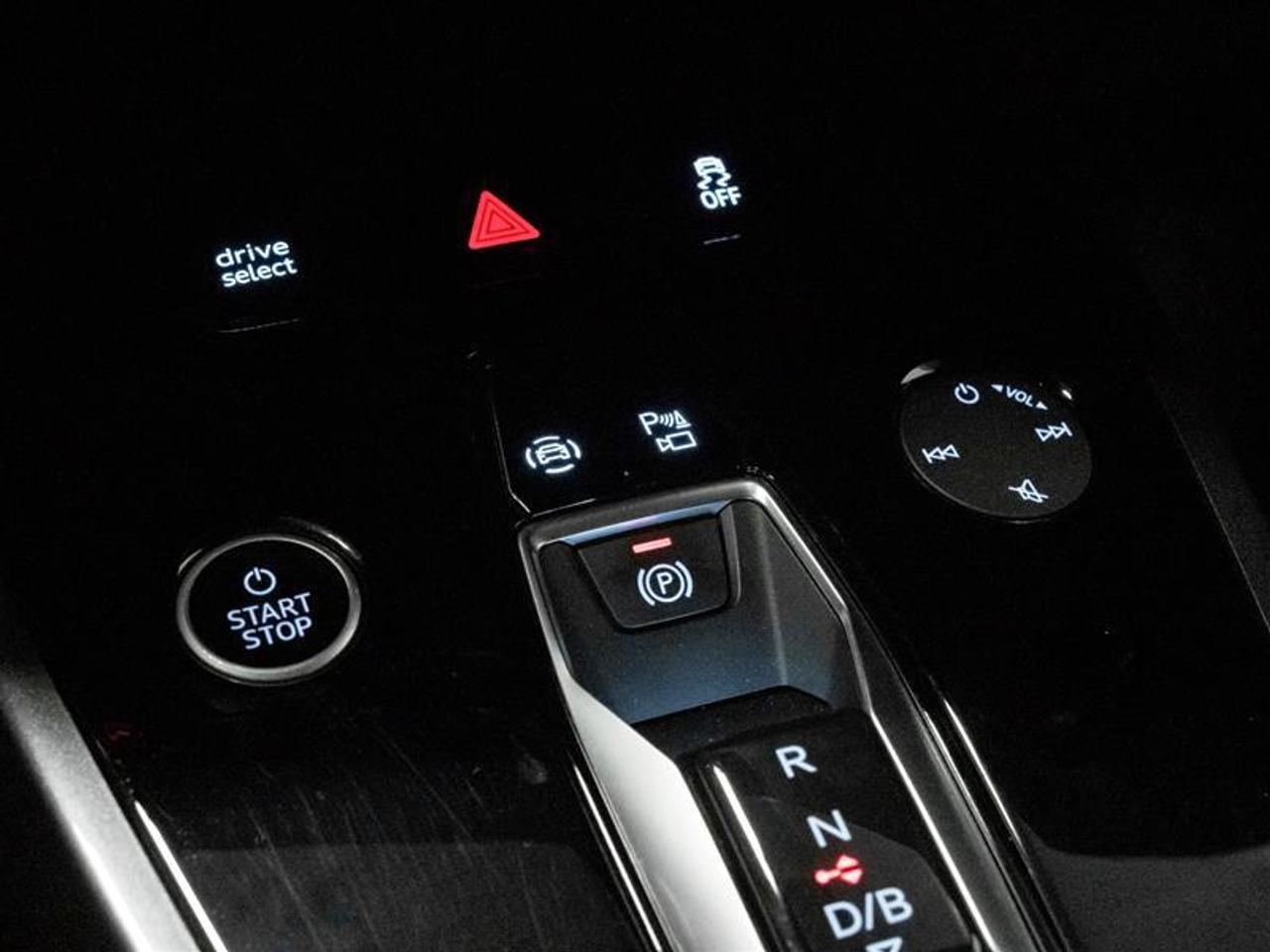 2025 Audi Q4 e-tron 55 4dr All-Wheel Drive quattro Sport Utility Photo