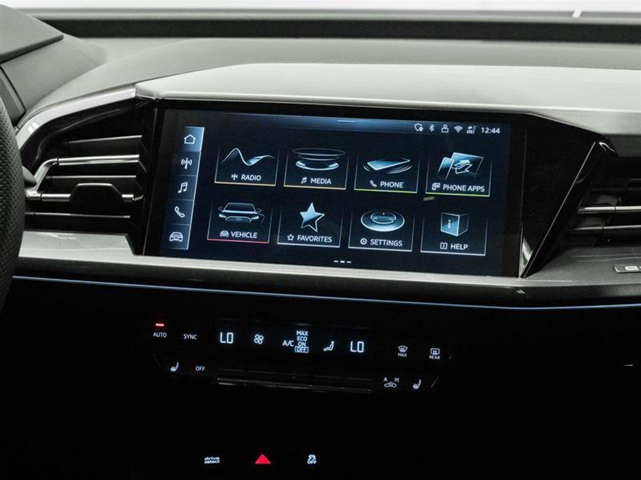 2025 Audi Q4 e-tron 55 4dr All-Wheel Drive quattro Sport Utility Photo