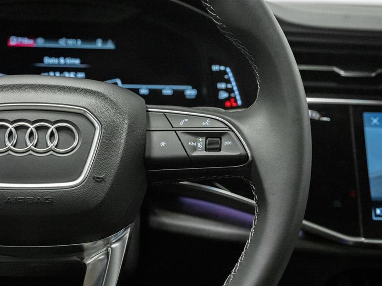 2025 Audi Q8 55 Technik 4dr All-Wheel Drive quattro Sport Utility Photo