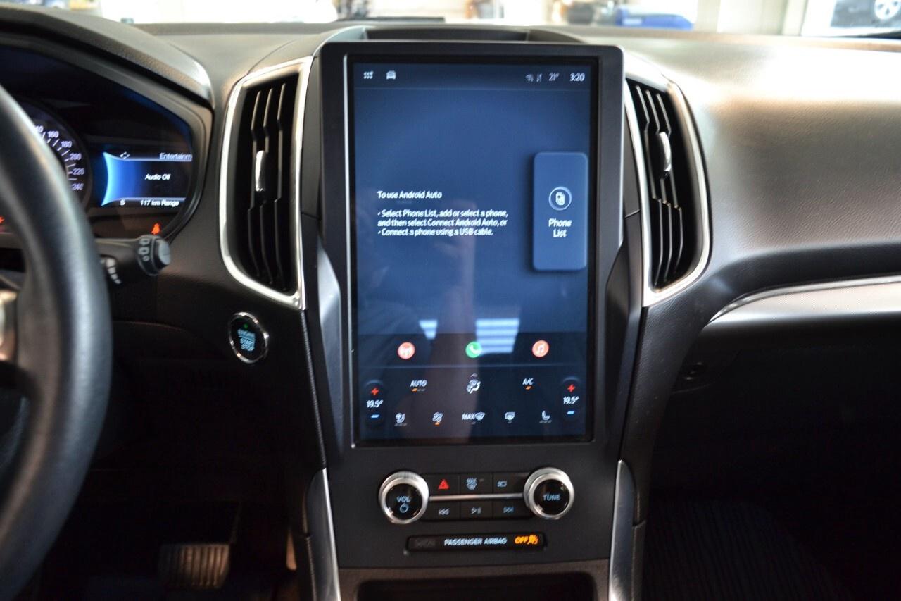 2023 Ford Edge Titanium AWD Photo