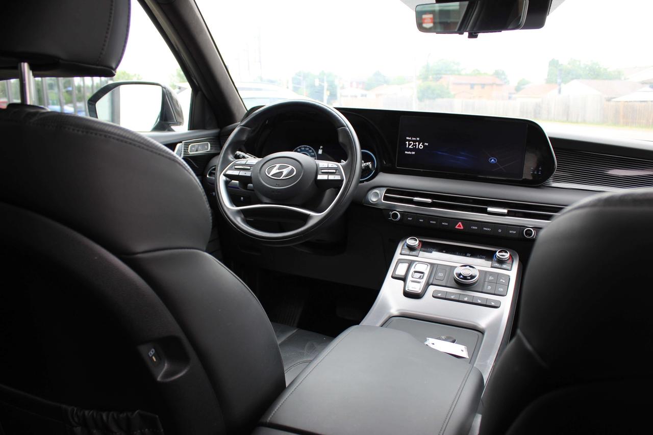 2024 Hyundai PALISADE Ultimate Calligraphy 7-Passenger AWD Photo