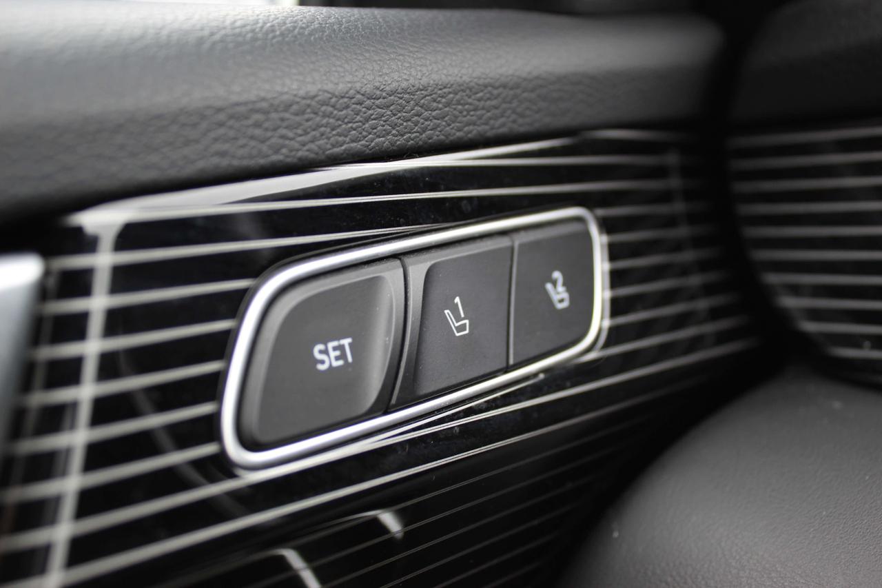 2024 Hyundai PALISADE Ultimate Calligraphy 7-Passenger AWD Photo