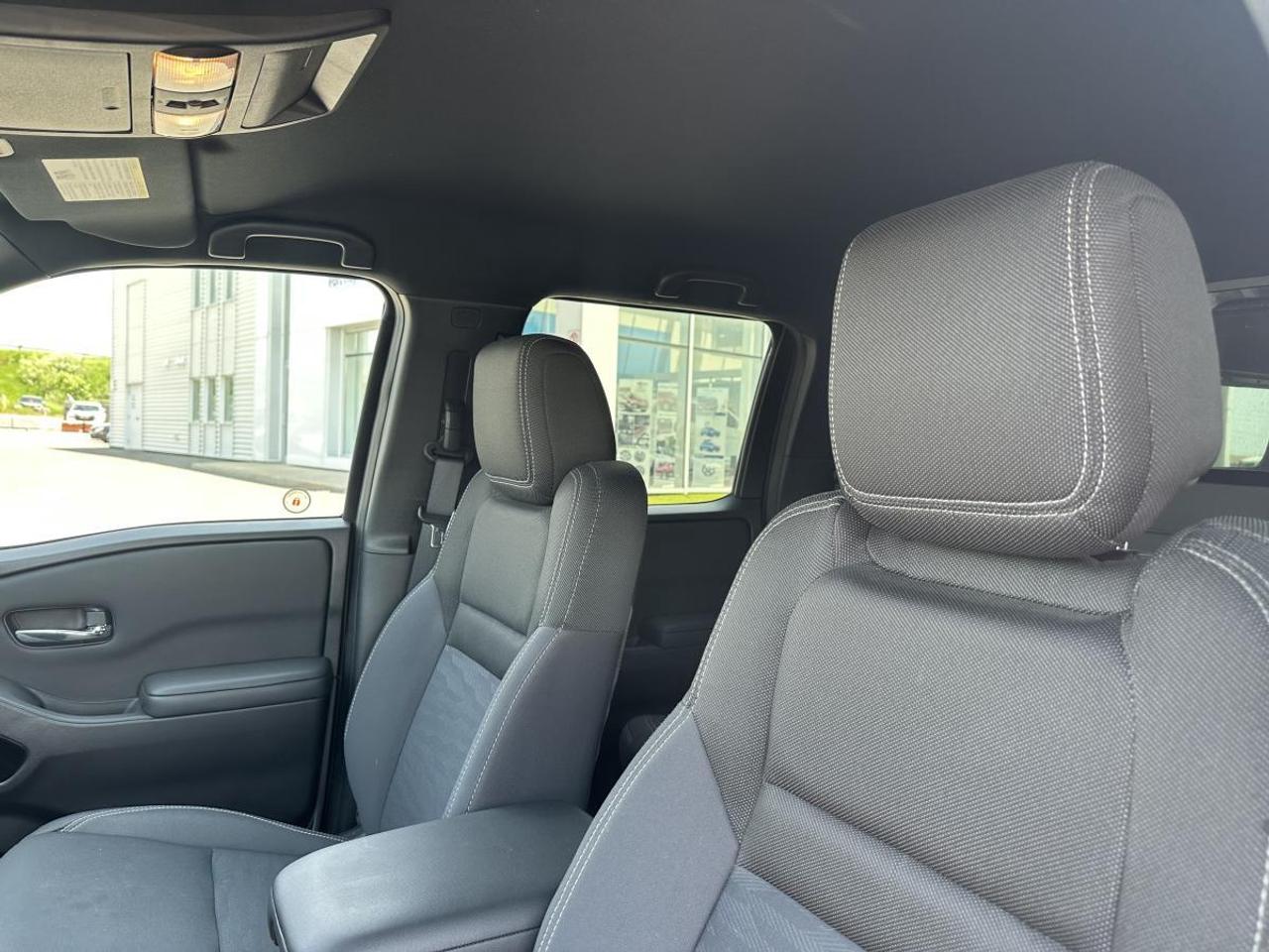 2023 Nissan Frontier King Cab 4x4 S Photo