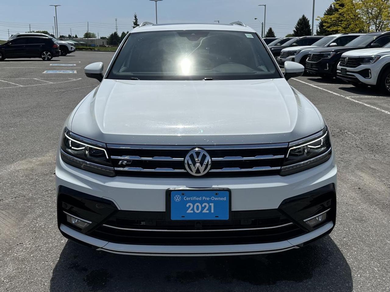 2021 Volkswagen Tiguan Highline 2.0T 8sp at w/Tip 4M Photo
