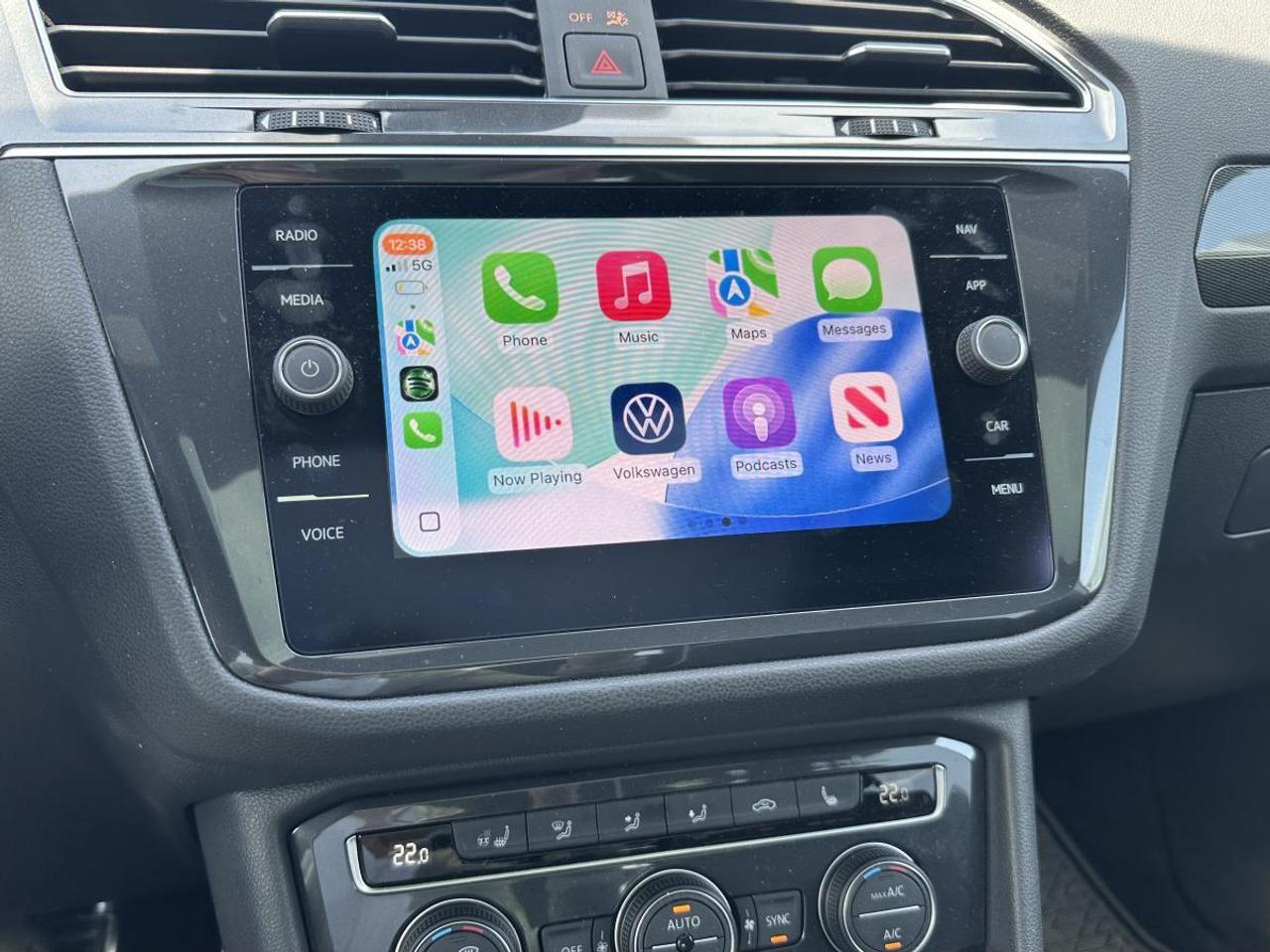 2021 Volkswagen Tiguan Highline 2.0T 8sp at w/Tip 4M Photo