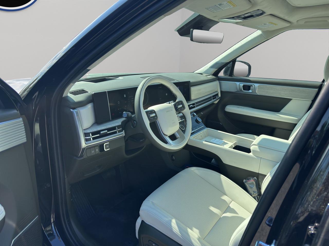 2026 Hyundai Santa Fe Hybrid Ultimate Calligraphy Photo