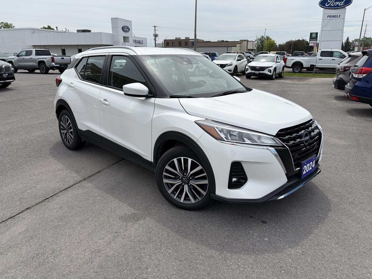 2024 Nissan Kicks SV B-U CAM/HEATED SEATS CALL NAPANEE 613-354-2100 Photo