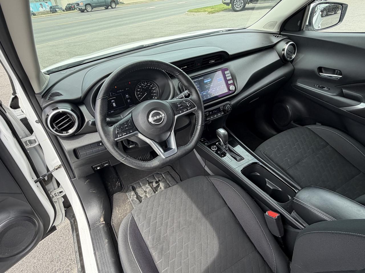 2024 Nissan Kicks SV B-U CAM/HEATED SEATS CALL NAPANEE 613-354-2100 Photo
