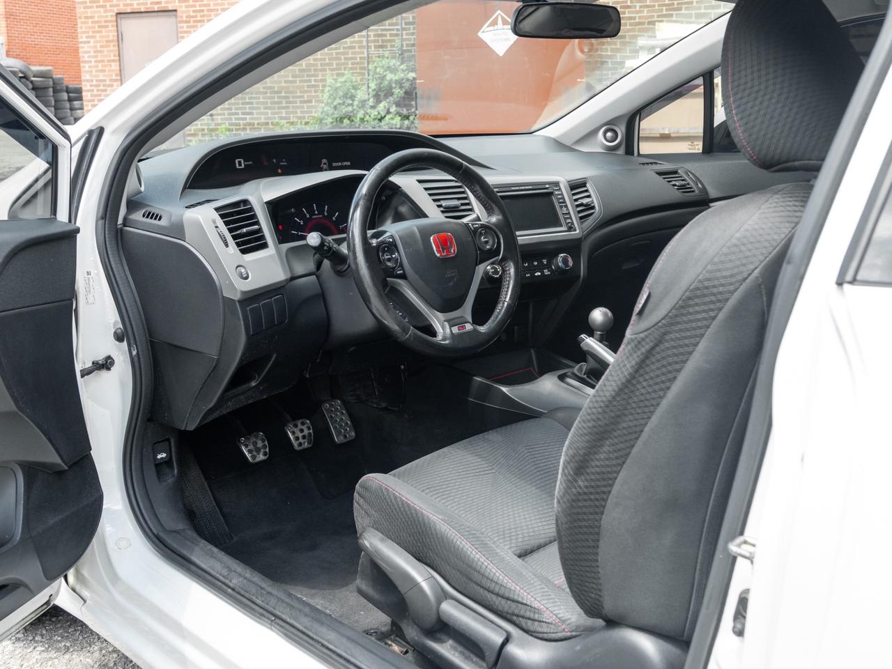 2012 Honda Civic 2dr Man Si,  Nav, Sunroof Photo