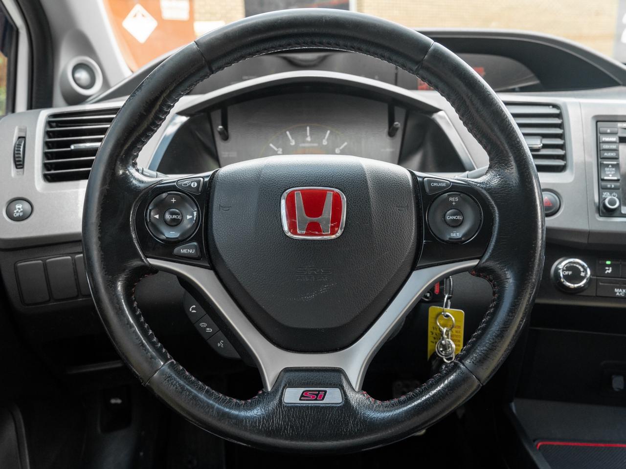 2012 Honda Civic 2dr Man Si,  Nav, Sunroof Photo