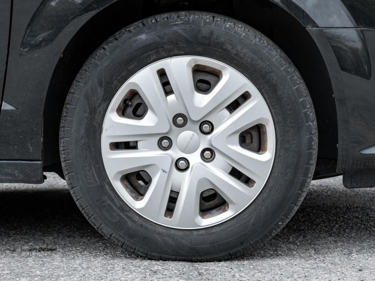 2014 Dodge Grand Caravan 4dr Wgn SE Photo2