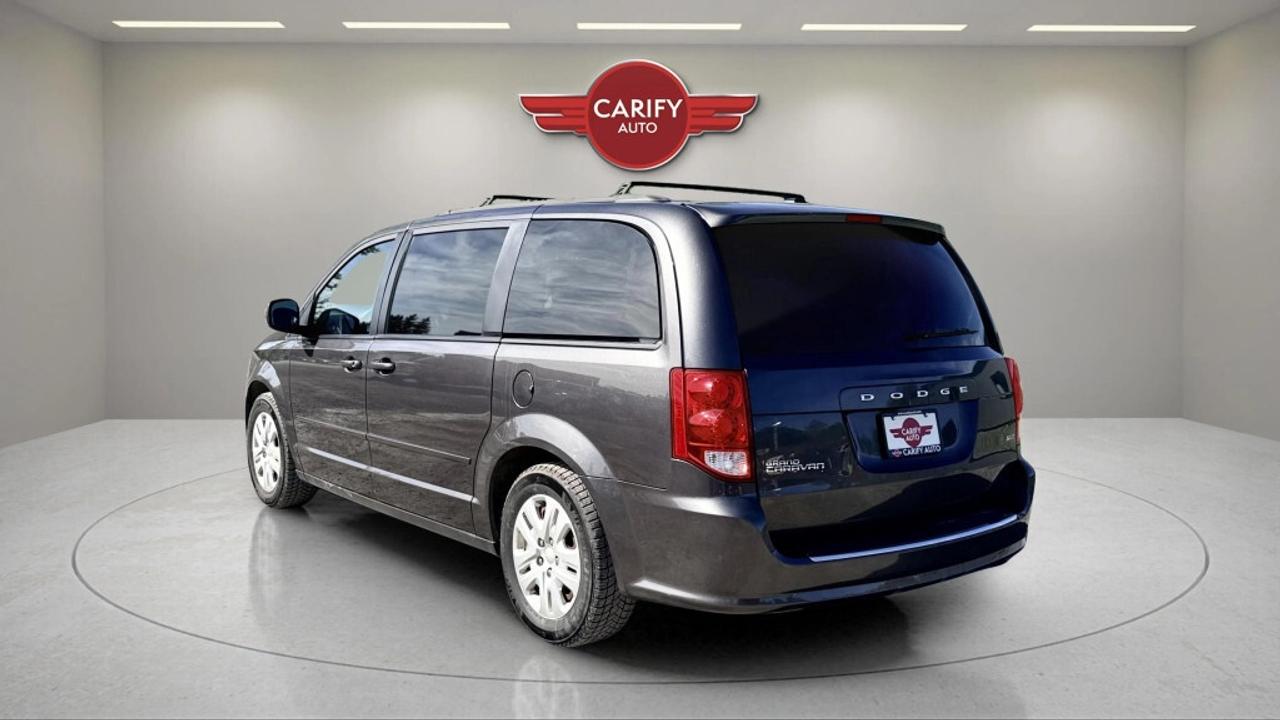 2015 Dodge Grand Caravan SXT Photo