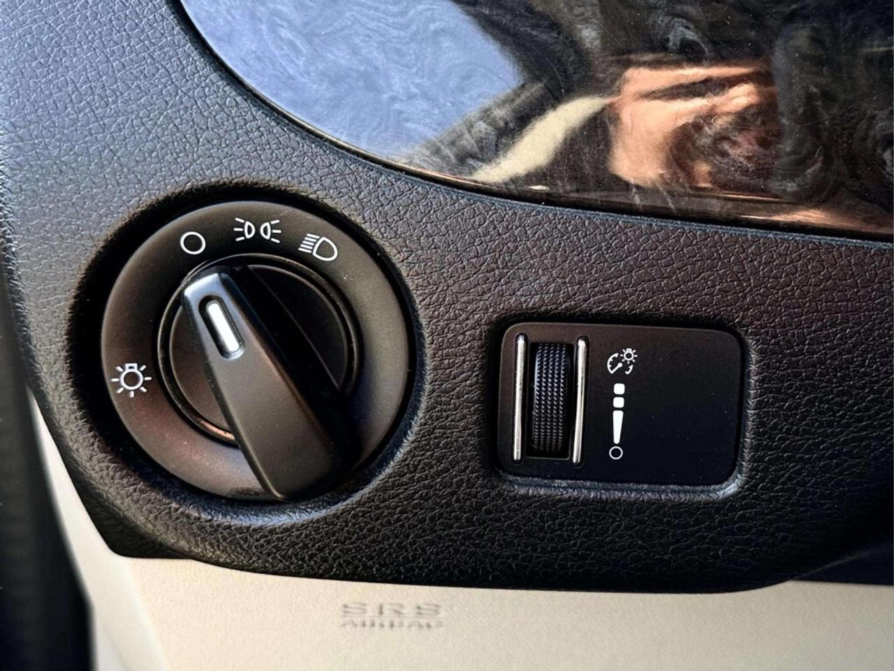 2015 Dodge Grand Caravan SXT Photo