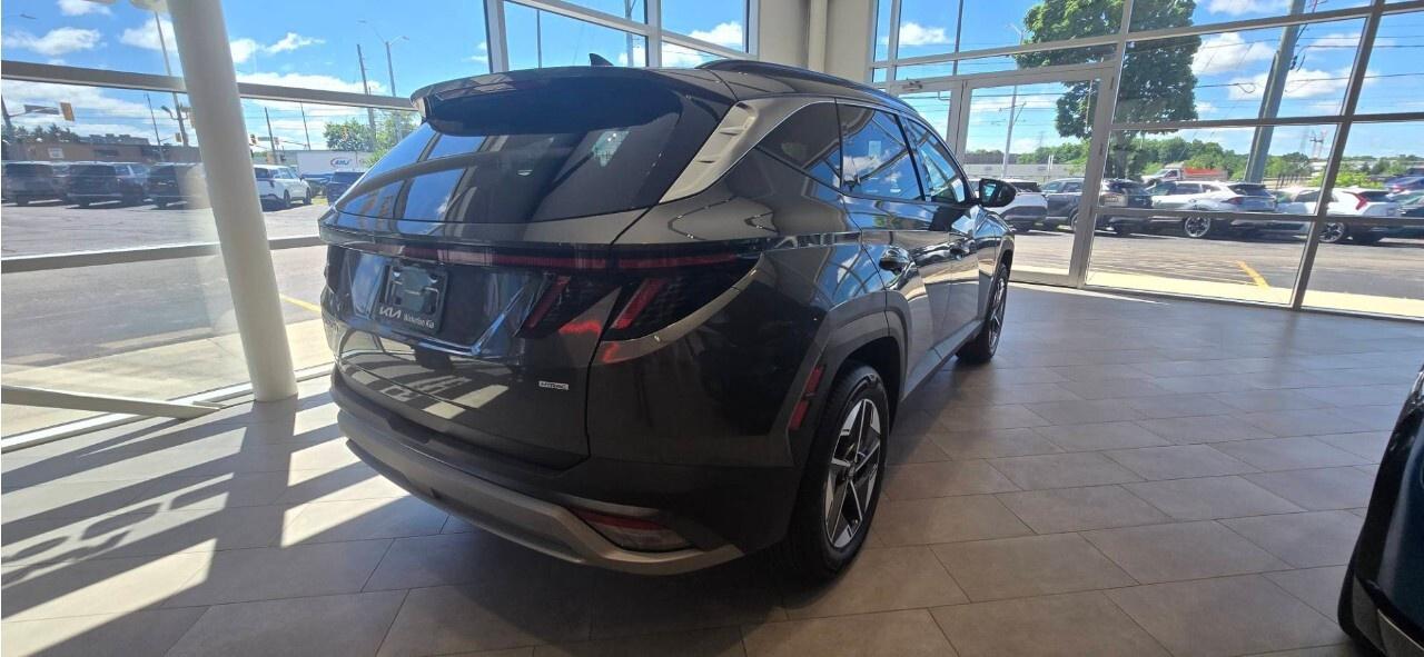 2026 Hyundai Tucson Preferred AWD w/Trend Pkg [TUCWDK2EPRTR] Photo