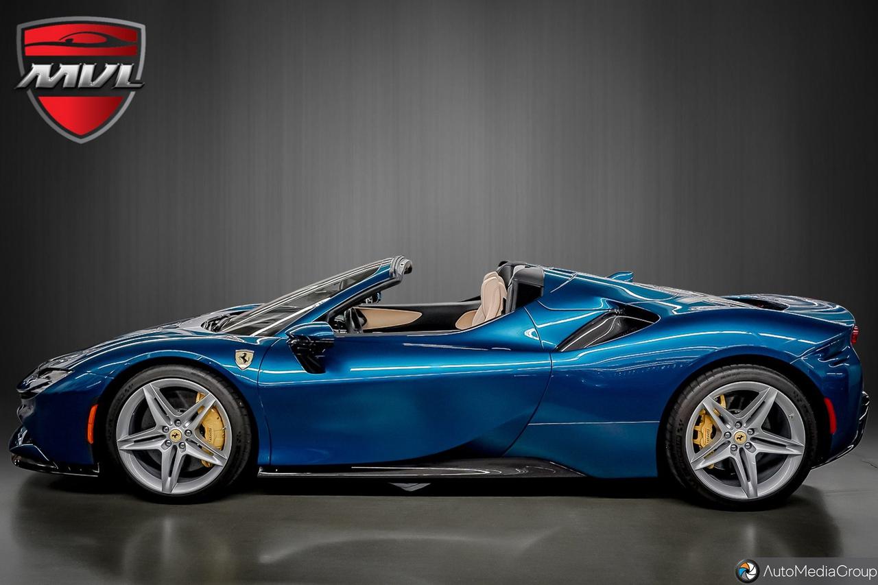 2023 Ferrari SF90 Spider Base 2dr Convertible Photo