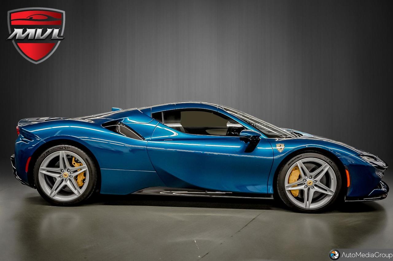 2023 Ferrari SF90 Spider Base 2dr Convertible Photo