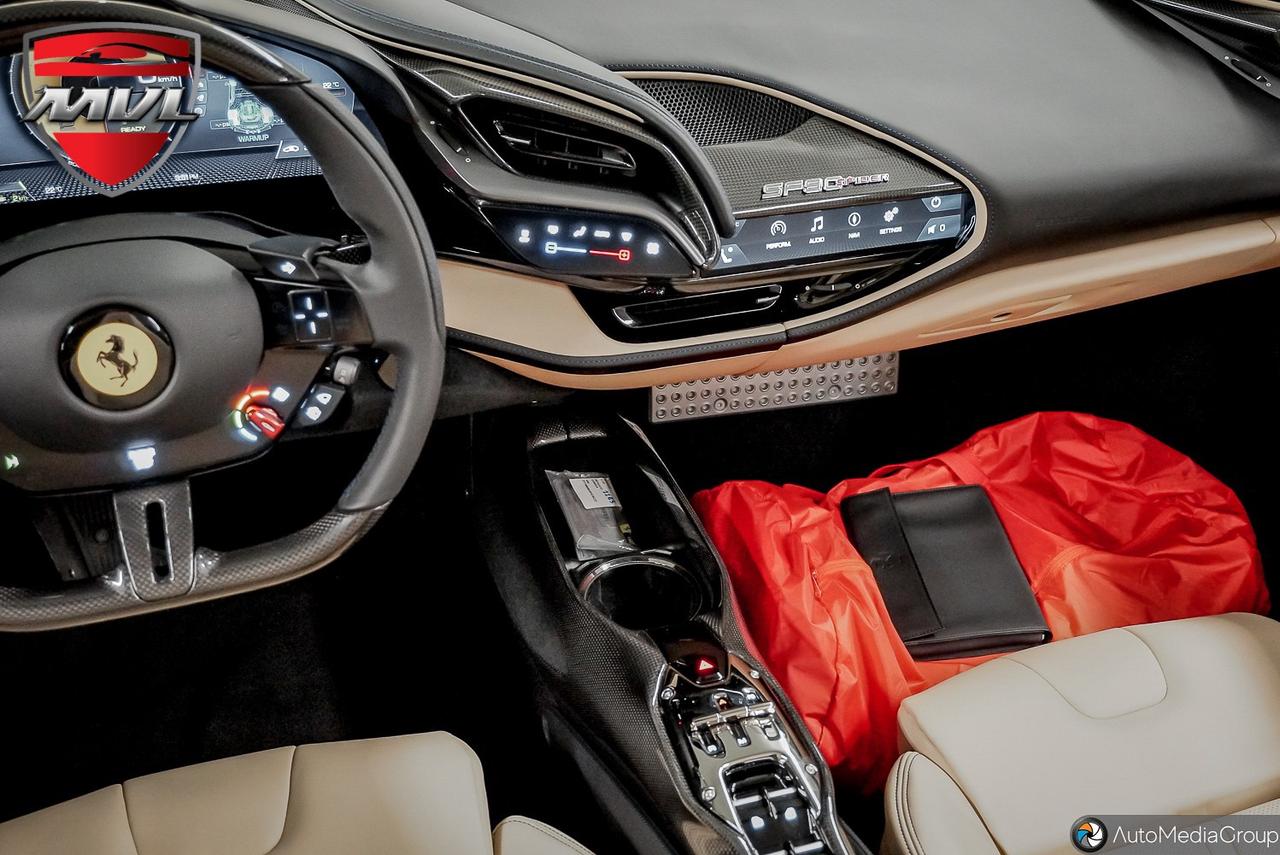 2023 Ferrari SF90 Spider Base 2dr Convertible Photo
