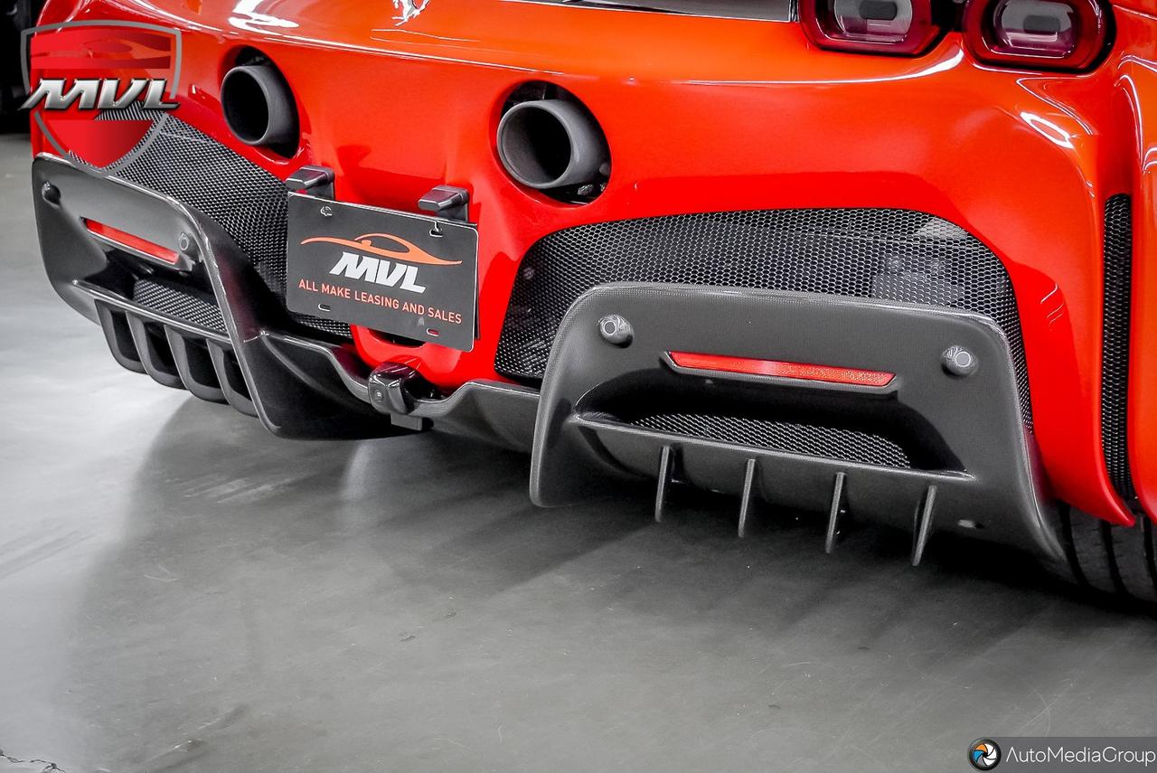 2023 Ferrari SF90 Spider Base 2dr Convertible Photo