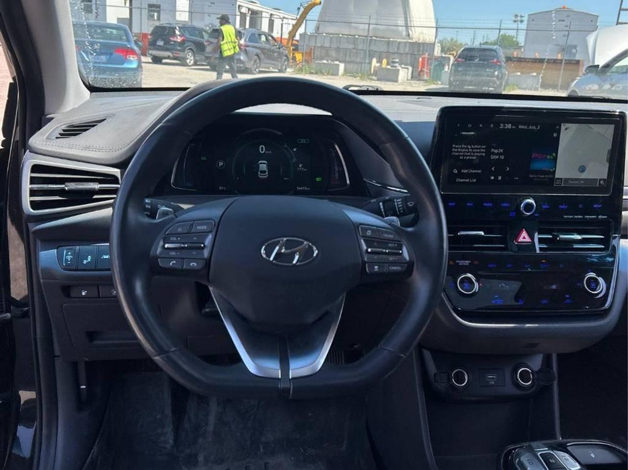 2020 Hyundai Ioniq EV Ultimate 4dr Hatchback Photo