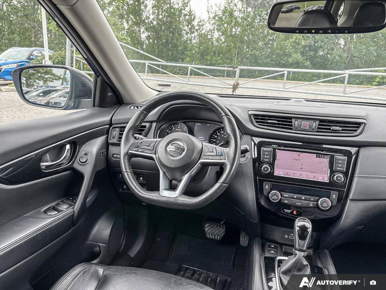 2019 Nissan Rogue SL Photo