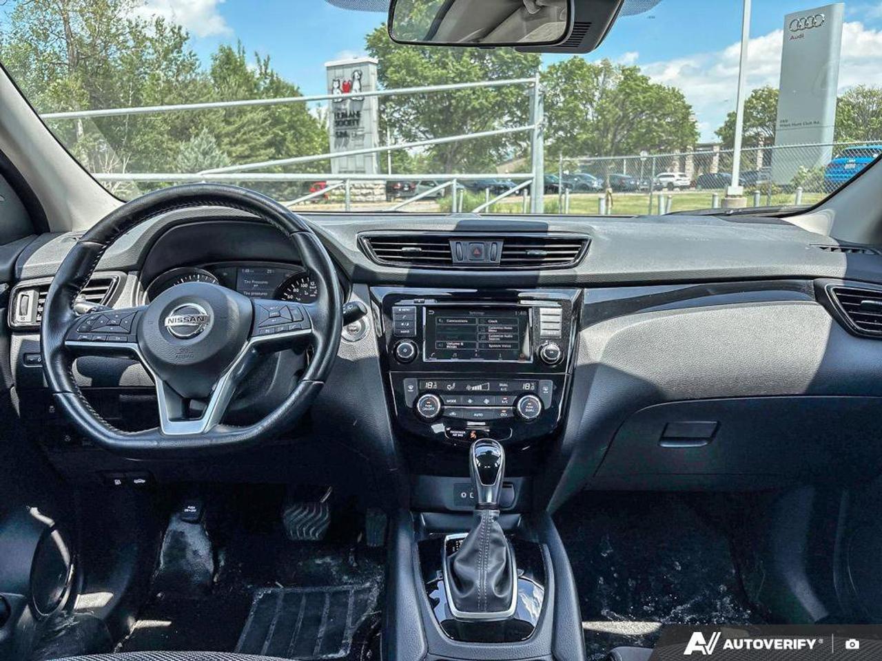 2020 Nissan Qashqai  Photo