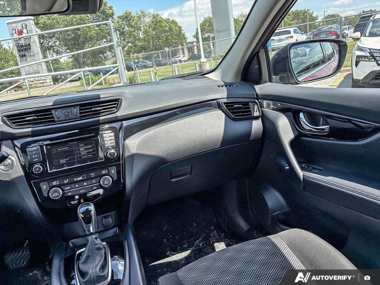 2020 Nissan Qashqai  Photo