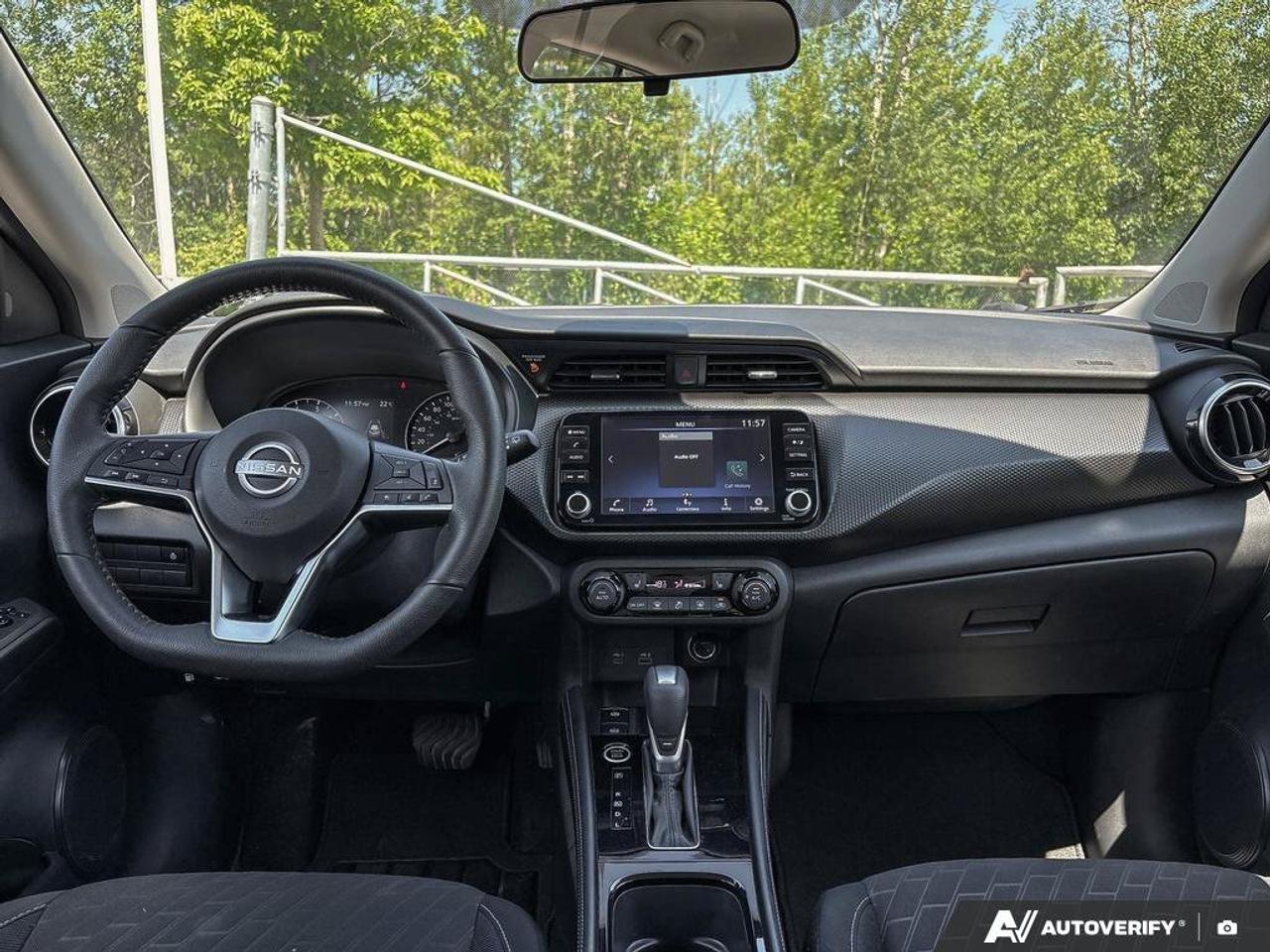 2024 Nissan Kicks SV Photo