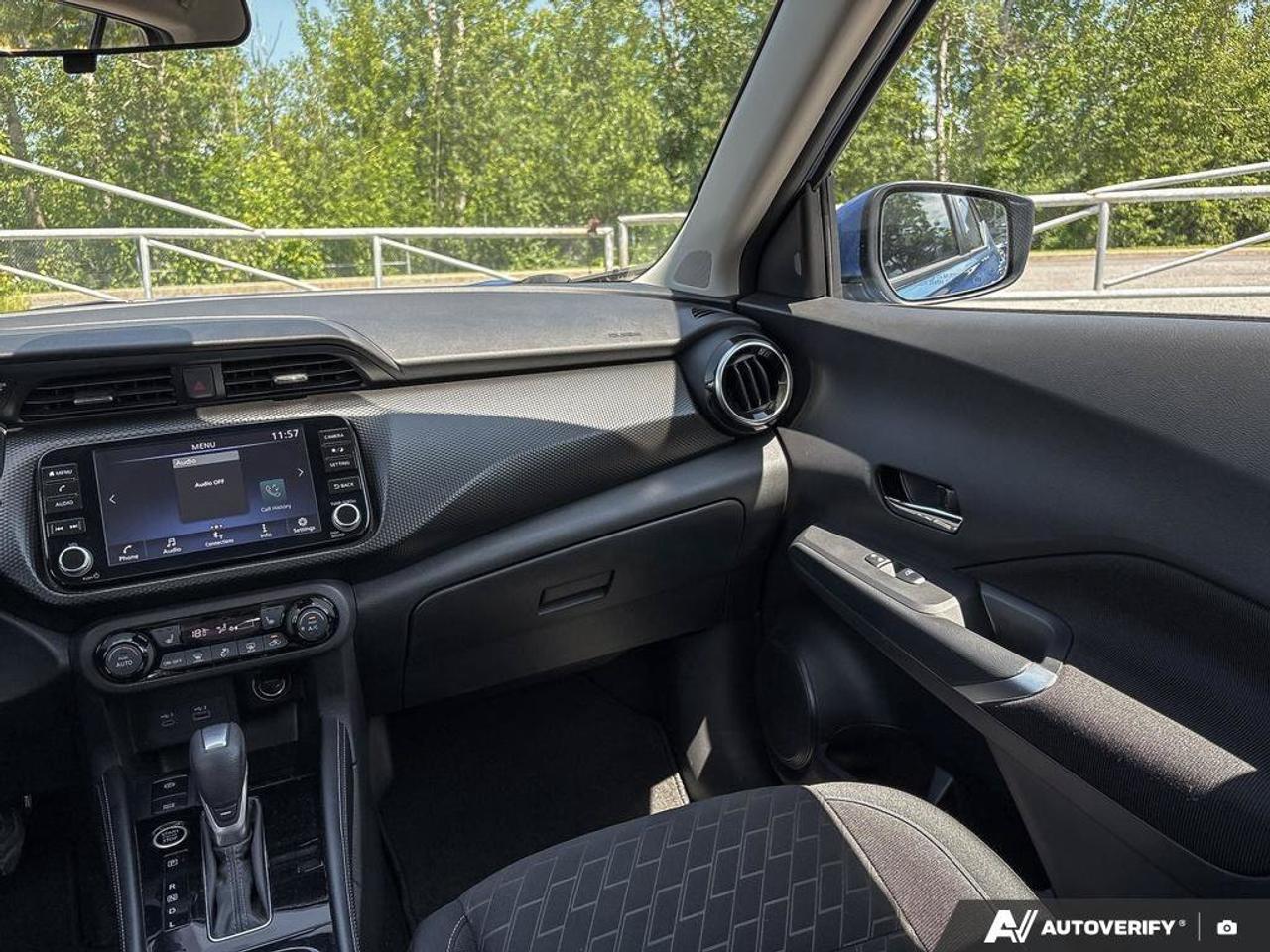 2024 Nissan Kicks SV Photo