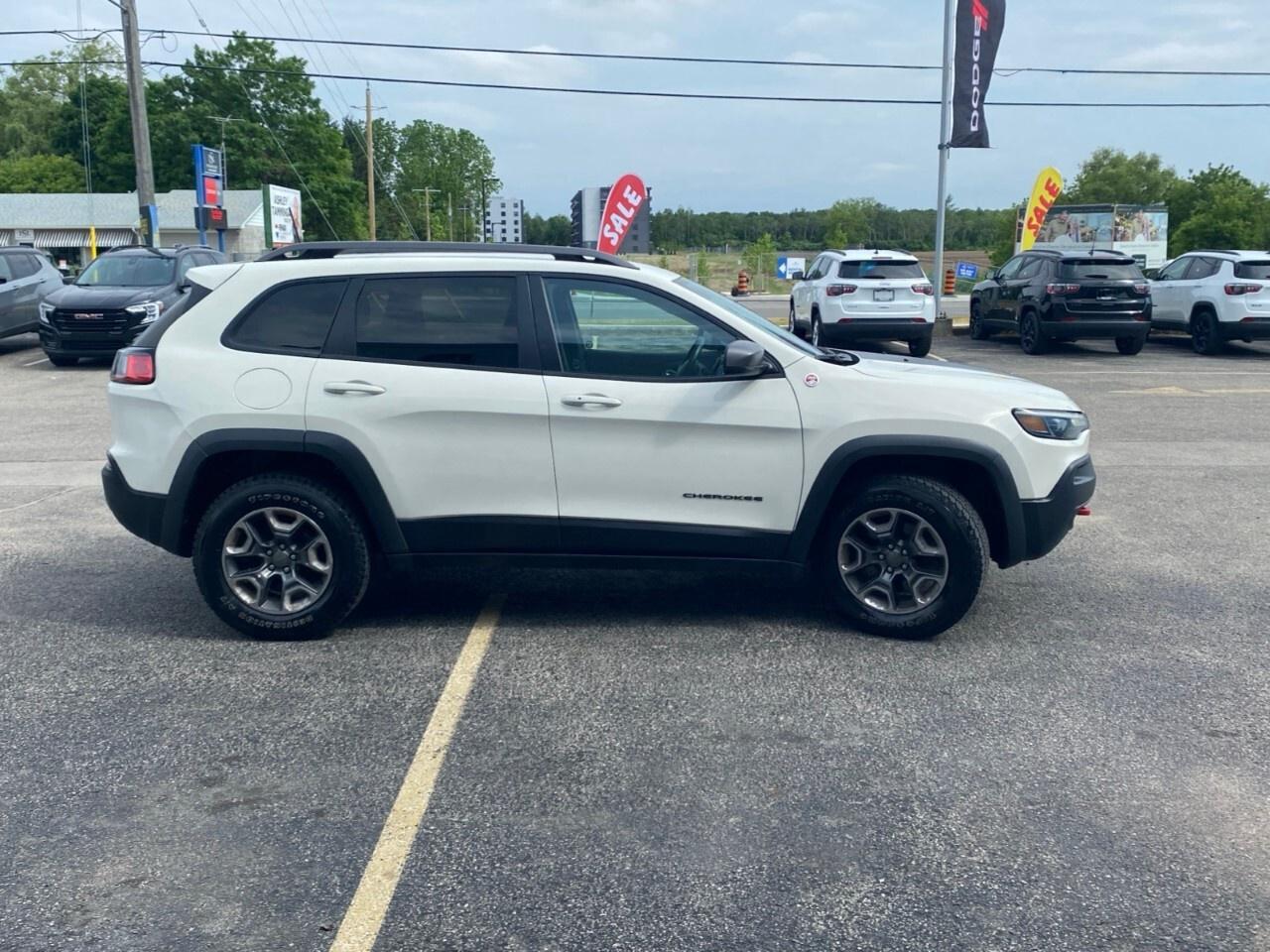 2019 Jeep Cherokee Trailhawk 4X4 Photo