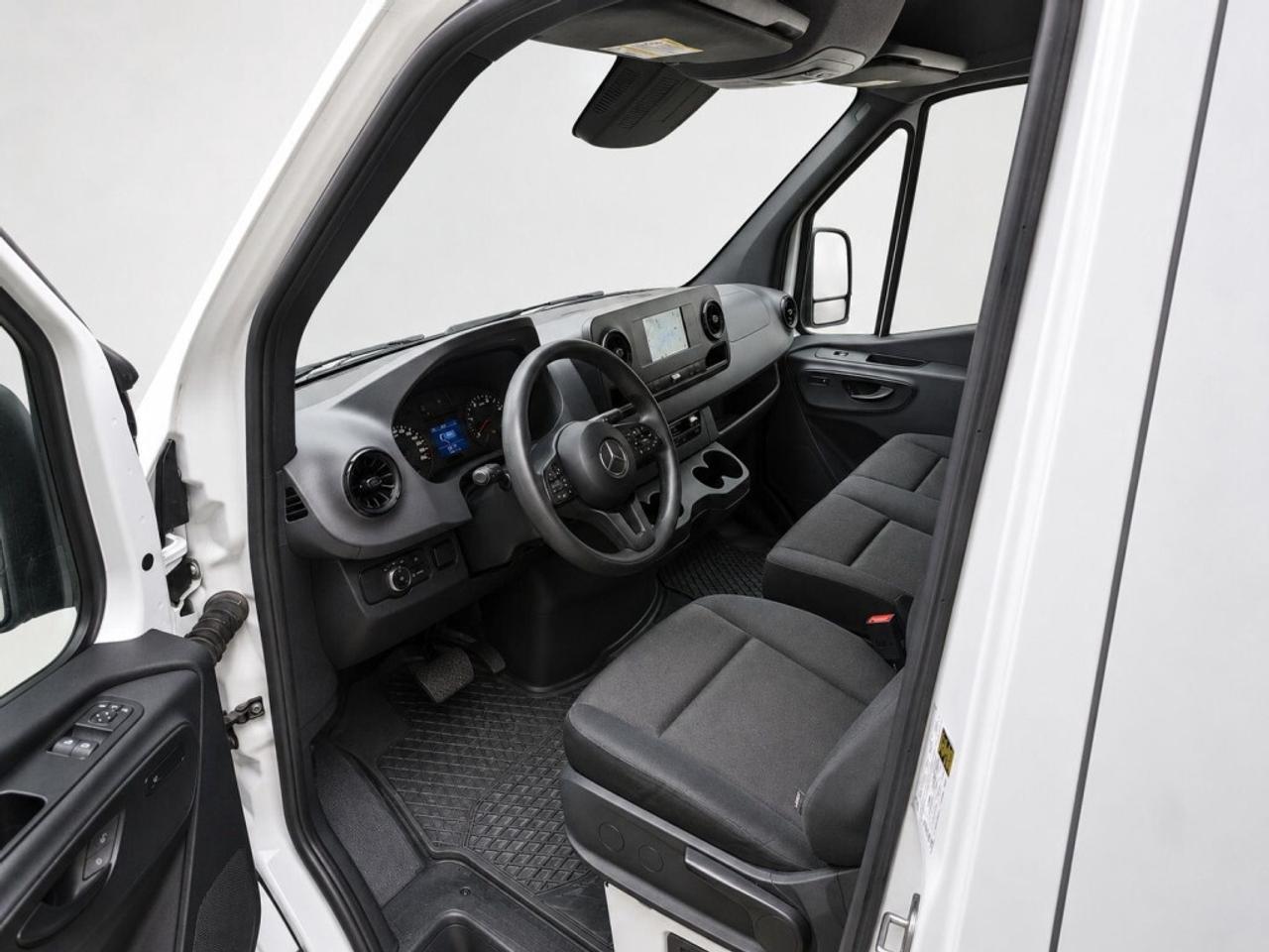 2023 Mercedes-Benz Sprinter Cargo Van 2500 High Roof I4 Gas 170 Photo