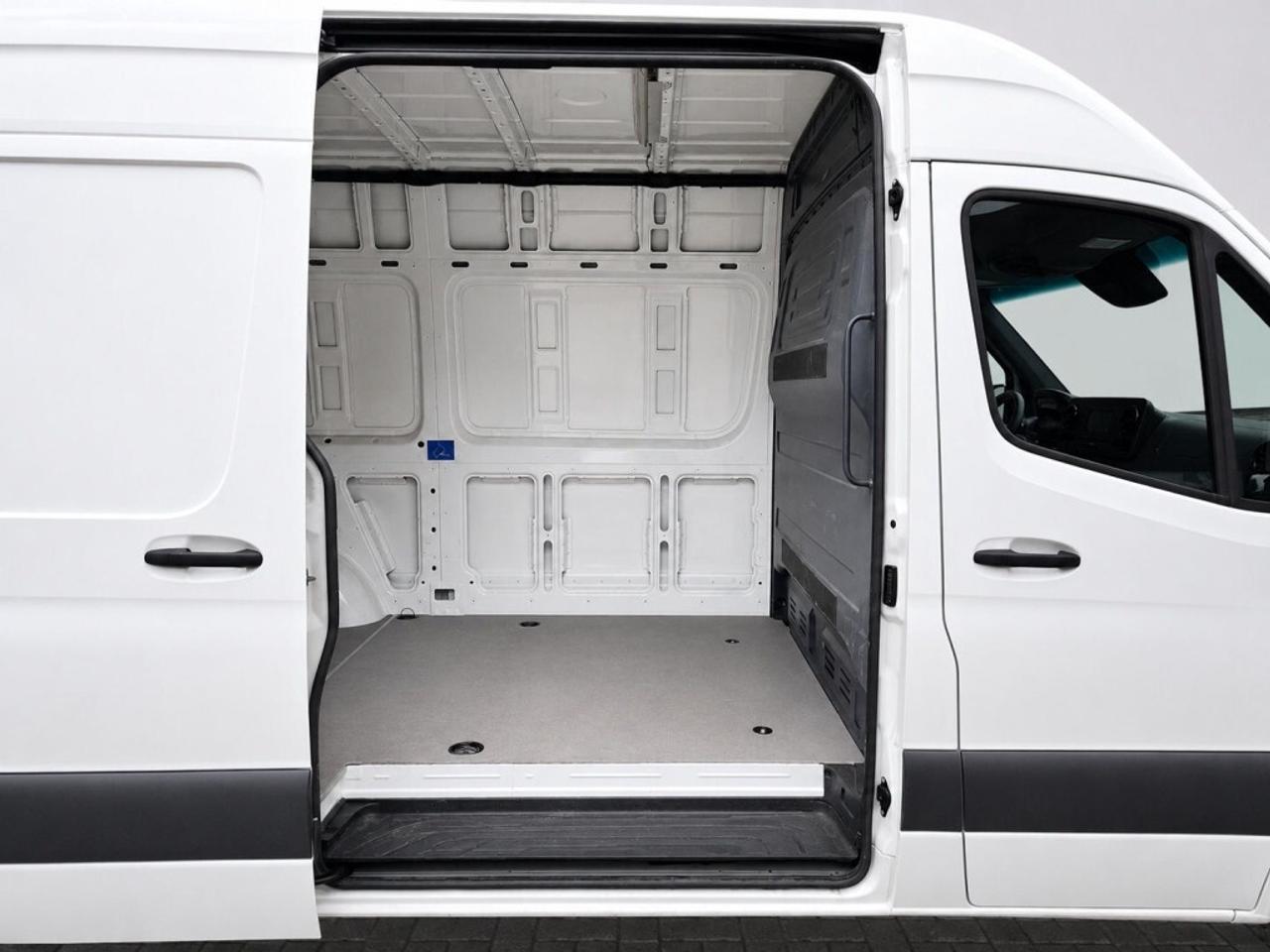 2023 Mercedes-Benz Sprinter Cargo Van 2500 High Roof I4 Gas 170 Photo