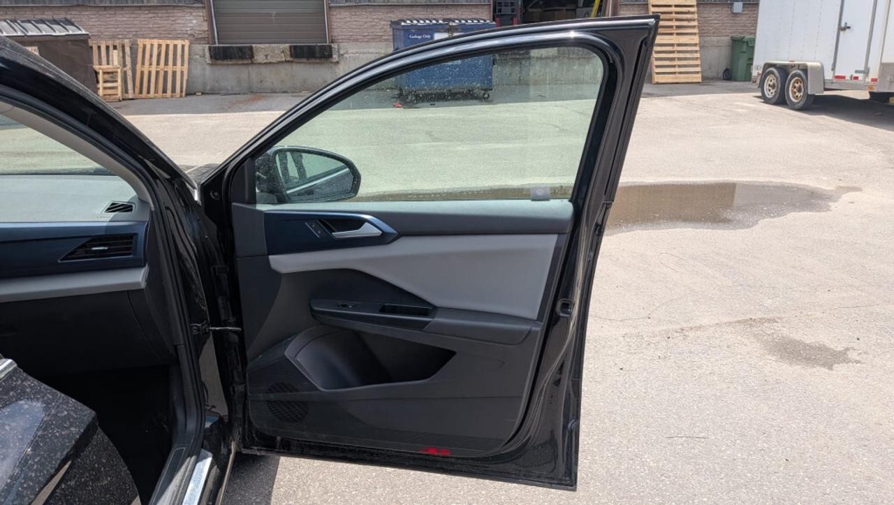 2022 Volkswagen Taos Comfortline Sunroof/Leather/NAVI/ Adroid Car Play/ Photo